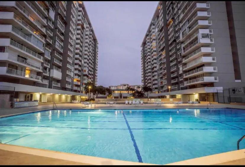 Downtown Beachfront Isla Verde Luxury Apartment San Juan Ngoại thất bức ảnh