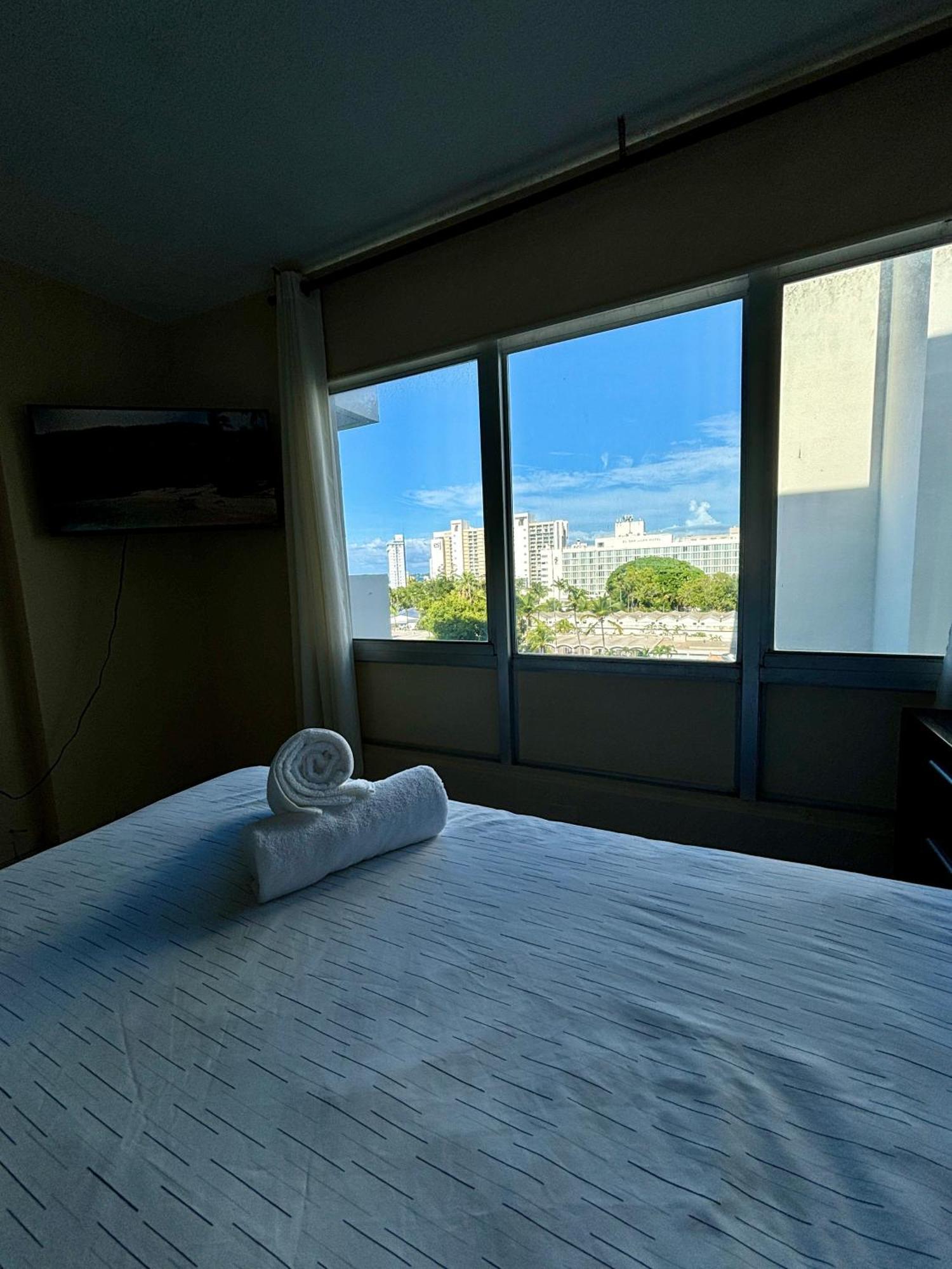 Downtown Beachfront Isla Verde Luxury Apartment San Juan Ngoại thất bức ảnh