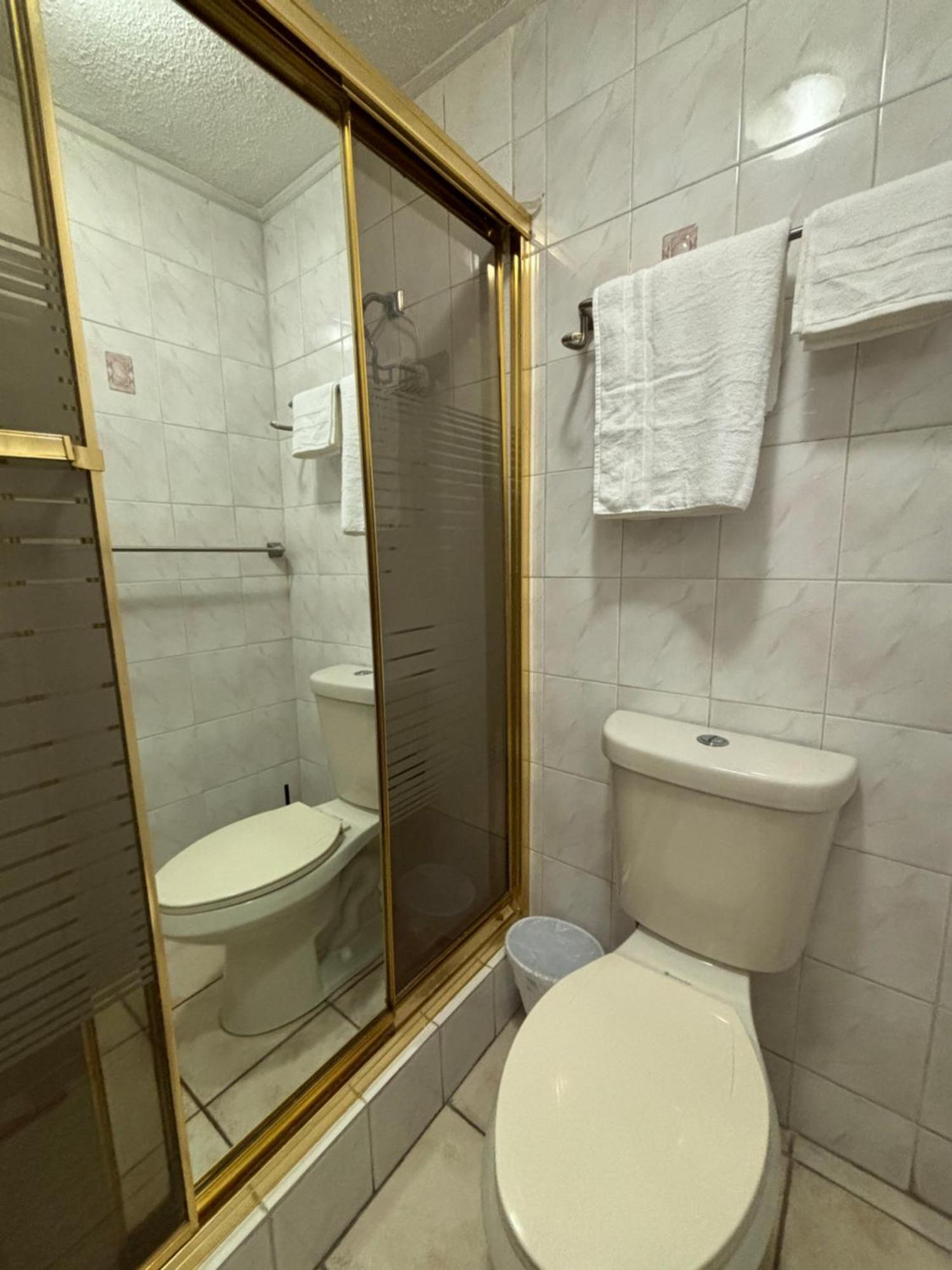 Downtown Beachfront Isla Verde Luxury Apartment San Juan Ngoại thất bức ảnh